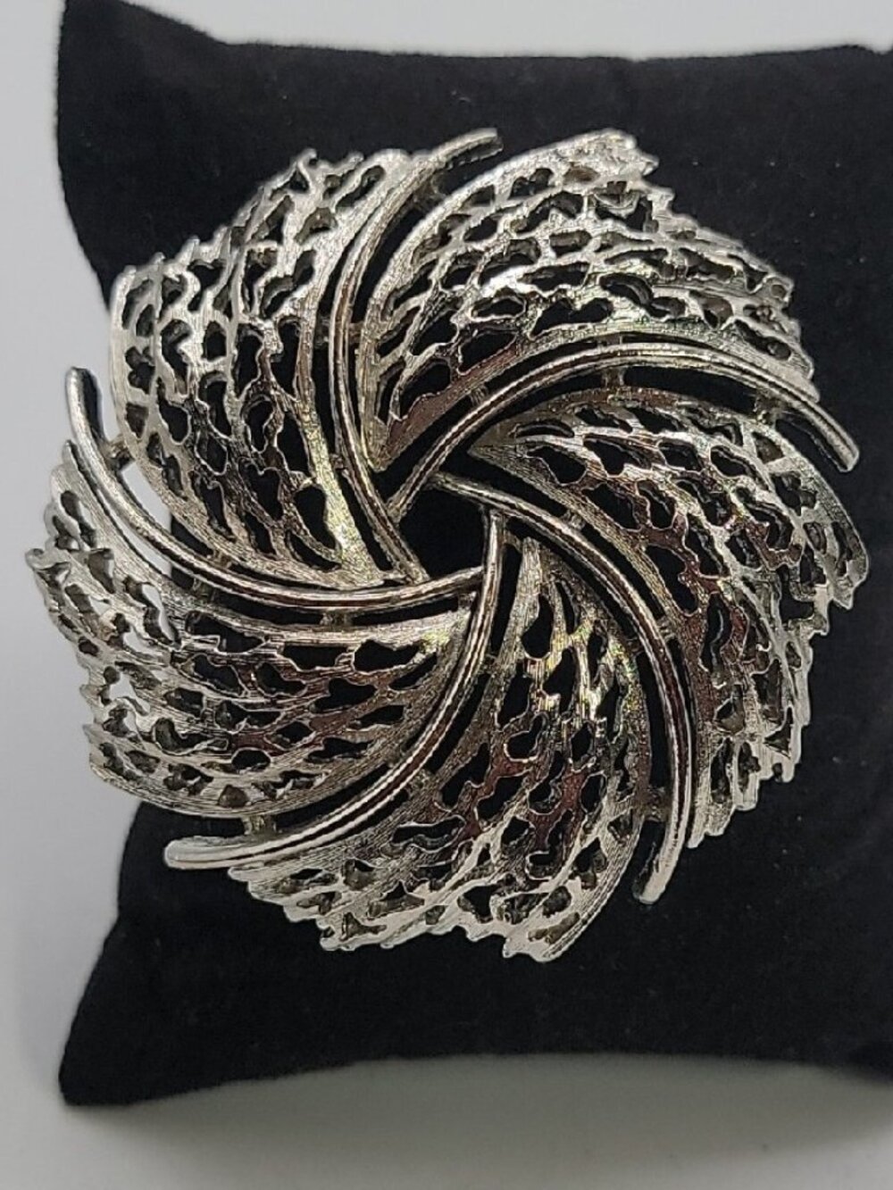 Vintage Lisner Silver Tone Swirl Brooch Pin 1960s Signed